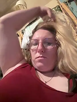 Snapshot of stormyybabe chatting on 07/15/26, 03:50 stormyybabe online show from 07/15/26, 03:50