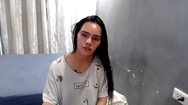 Snapshot of shecutie69 chatting on 05/02/26, 12:59 shecutie69 online show from 05/02/26, 12:59