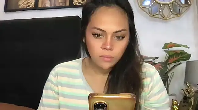  MissKhimberlyXxx  online show from 03/17/25, 10:06