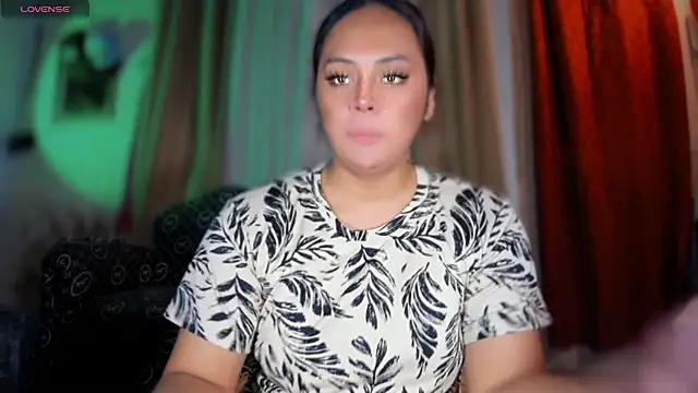  MissKhimberlyXxx  online show from 12/18/25, 08:15