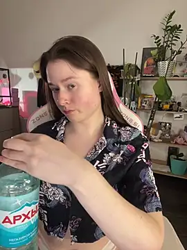 sweetest pie online show from 04/14/26, 07:31