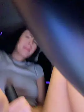 clairewntr online show from 11/27/25, 08:44