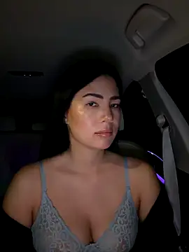 clairewntr online show from 12/18/25, 08:26