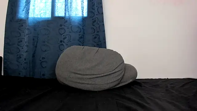 carmesix online show from 03/07/25, 09:27