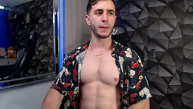 Latino stud4u online show from 09/17/25, 10:22