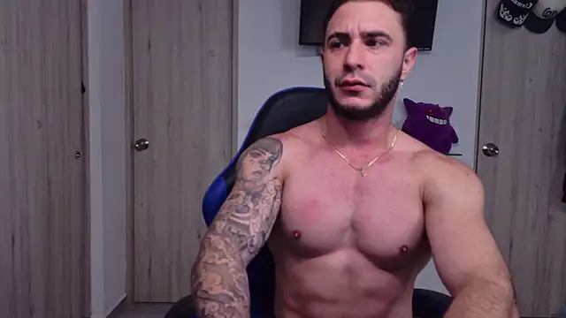 Snapshot of Latino_stud4u chatting on 07/10/26, 12:19 Latino stud4u online show from 07/10/26, 12:19
