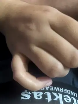 Snapshot of LovlyAnnie chatting on 02/14/26, 08:00 LovlyAnnie online show from 02/14/26, 08:00