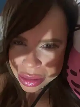 Snapshot of pimenta_gaby chatting on 07/12/26, 04:42 pimenta gaby online show from 07/12/26, 04:42