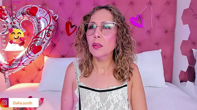 DaliaScoth online show from 02/17/25, 07:31