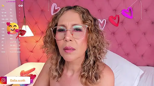 DaliaScoth online show from 02/21/25, 10:37