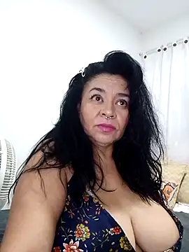 karlablue  online show from 09/13/25, 08:30