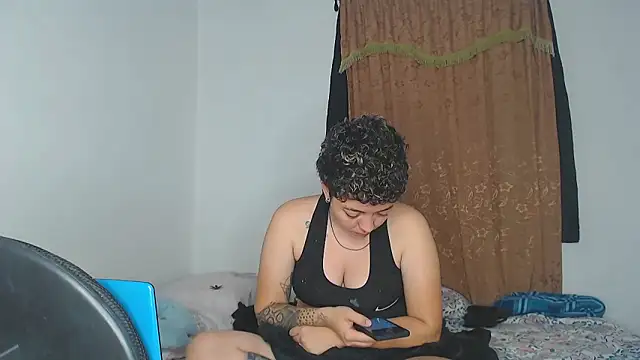 Snapshot of kathy_luisa chatting on 05/30/26, 09:06 kathy luisa online show from 05/30/26, 09:06