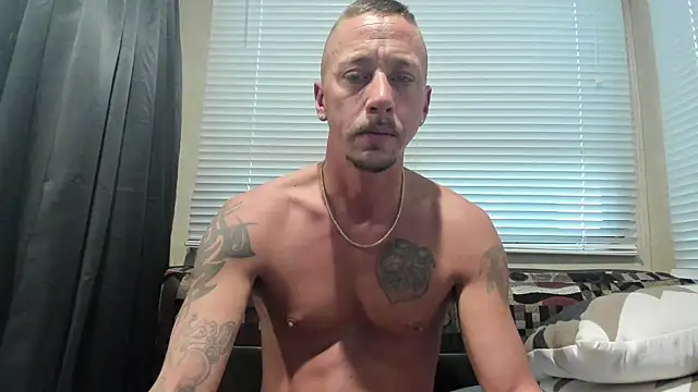 Snapshot of nosh456 chatting on 02/15/26, 10:39 nosh456 online show from 02/15/26, 10:39