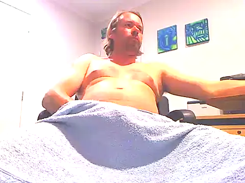 megaboy411 online show from 12/25/24, 09:56