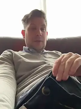 Taxidriver1988 online show from 12/30/24, 02:08