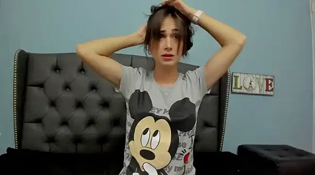 Snapshot of AndreaStivens chatting on 01/28/25, 12:00 AndreaStivens online show from 01/28/25, 12:00