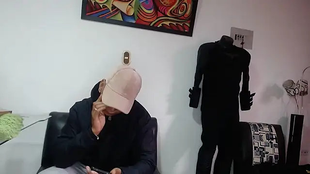 Black hot266 online show from 11/28/25, 01:47