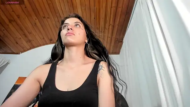 Snapshot of mariecam420 chatting on 01/17/26, 12:15 mariecam420 online show from 01/17/26, 12:15