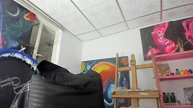 Snapshot of mariecam420 chatting on 02/24/26, 02:15 mariecam420 online show from 02/24/26, 02:15