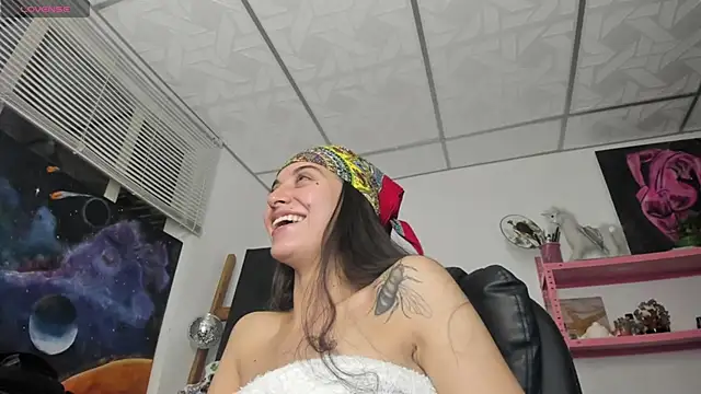 mariecam420 online show from 04/04/26, 05:27