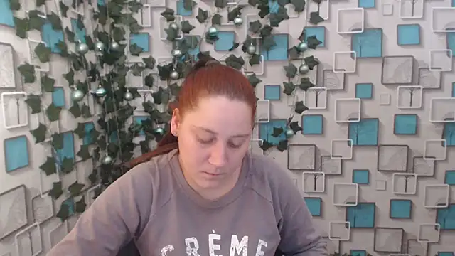 JosieJun  online show from 12/27/24, 07:24