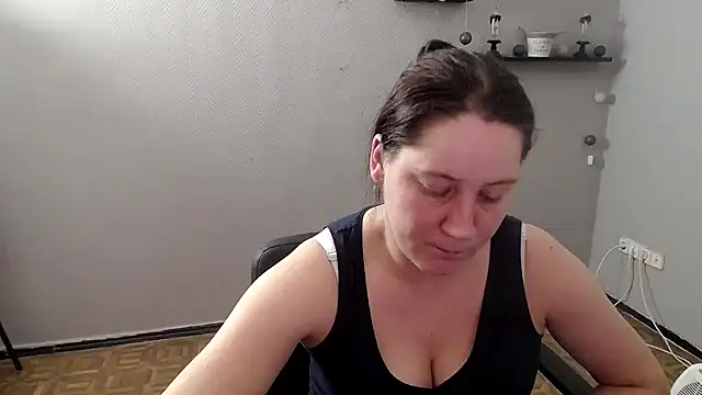 JosieJun  online show from 03/16/25, 05:50