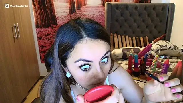 sofia23dirty online show from 10/18/25, 07:25