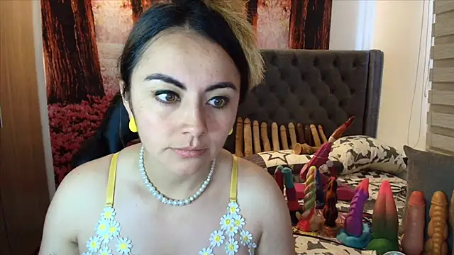 sofia23dirty online show from 10/31/25, 06:42