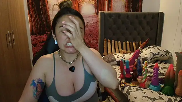 sofia23dirty online show from 11/04/25, 10:31