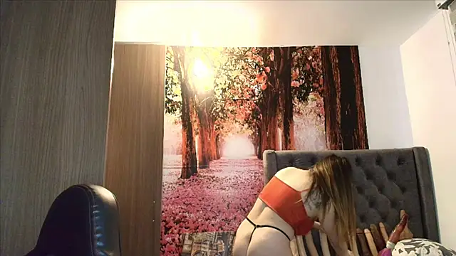 sofia23dirty online show from 11/17/25, 10:26