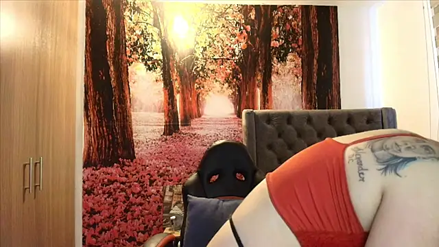 sofia23dirty online show from 11/19/25, 06:19