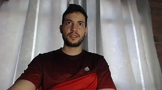 Snapshot of Armando_2002 chatting on 01/19/25, 03:53 Armando 2002 online show from 01/19/25, 03:53