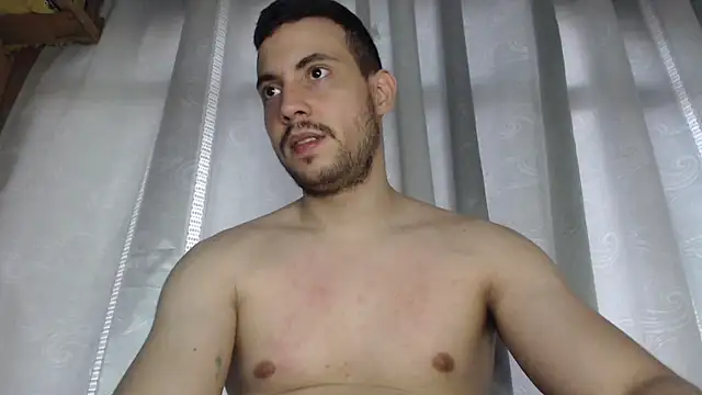 Snapshot of Armando_2002 chatting on 02/16/25, 09:16 Armando 2002 online show from 02/16/25, 09:16