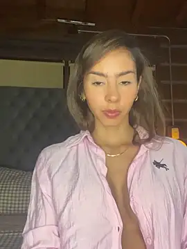 Snapshot of RouseColins chatting on 02/02/25, 11:32 RouseColins online show from 02/02/25, 11:32