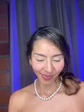 Snapshot of RouseColins chatting on 03/12/25, 01:47 RouseColins online show from 03/12/25, 01:47