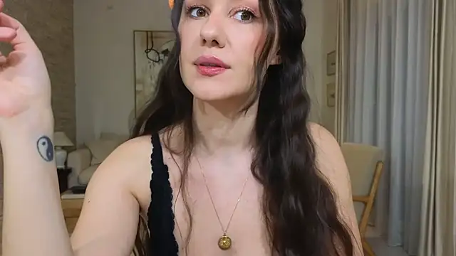 diamond desiree online show from 03/15/26, 10:38