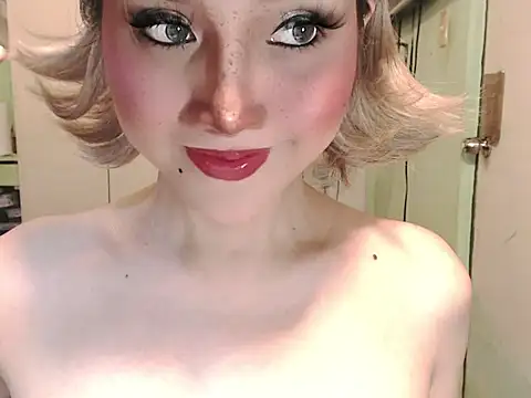 Snapshot of Ezradeliciosa chatting on 05/29/26, 01:58 Ezradeliciosa online show from 05/29/26, 01:58