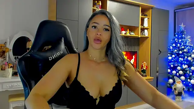 Claire95  online show from 12/05/25, 05:49