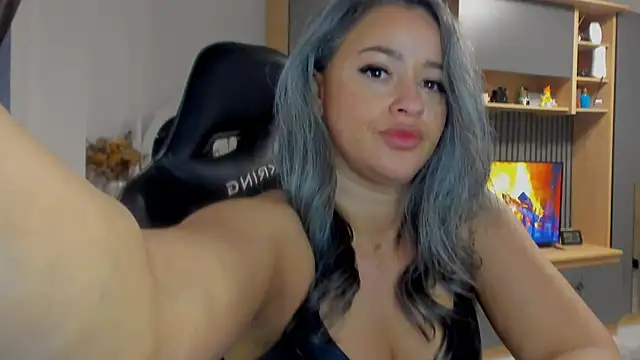 Claire95  online show from 02/20/26, 03:14