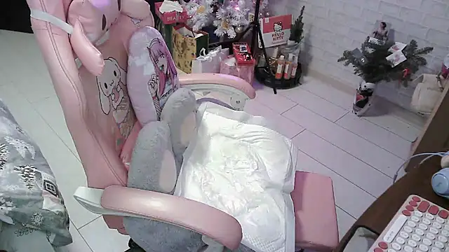 Snapshot of KittyBounty chatting on 01/15/25, 08:05 KittyBounty online show from 01/15/25, 08:05