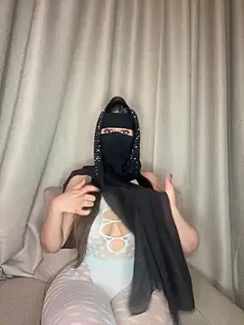 Snapshot of arabiaAna chatting on 03/21/26, 12:37 arabiaAna online show from 03/21/26, 12:37