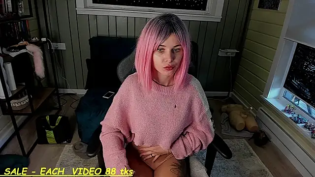 SandyChris online show from 10/05/25, 09:40