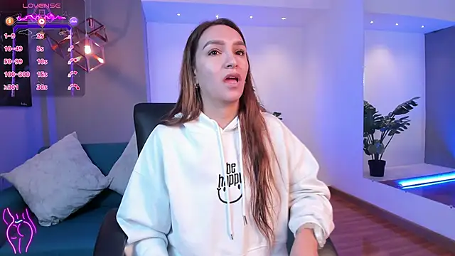 miataylorr1 online show from 11/06/25, 12:06