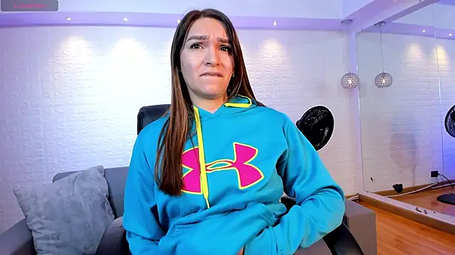 miataylorr1 online show from 11/30/25, 11:47