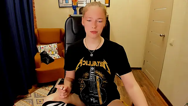  fiona Love online show from 04/06/26, 07:59