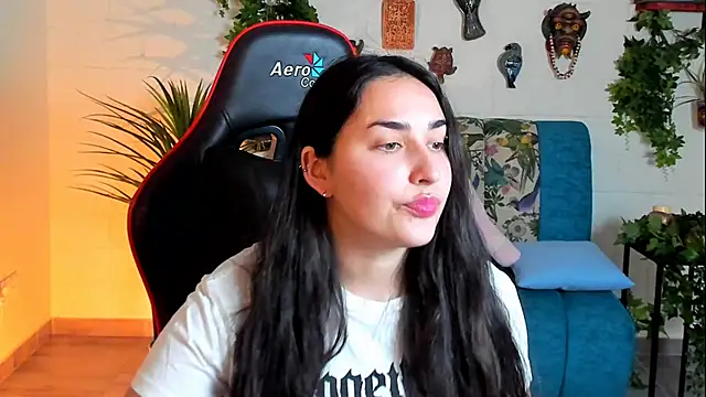 CeceliaJohnson online show from 02/04/25, 11:16