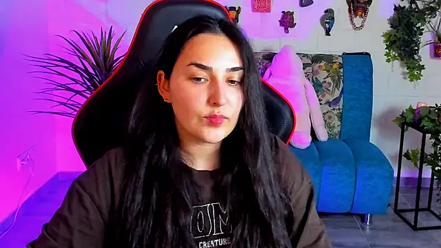 CeceliaJohnson online show from 03/18/25, 06:04