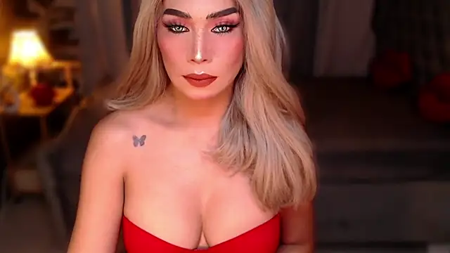 QUEEN GIAMOORE69 online show from 07/16/26, 11:11