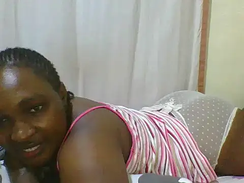 cute lavenda online show from 10/04/25, 07:12