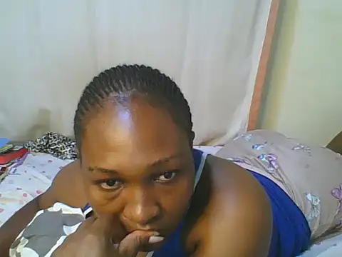 cute lavenda online show from 04/17/26, 10:02